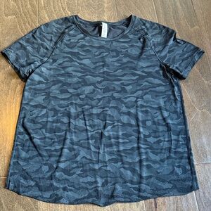 Lululemon Open Back Dark Camouflage Tee